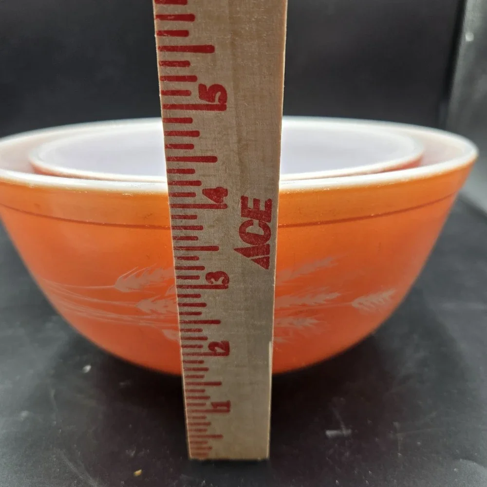 Vintage PYREX‎ Autumn Harvest Wheat 402 403 Nesting Mixing Bowls Set of 2
